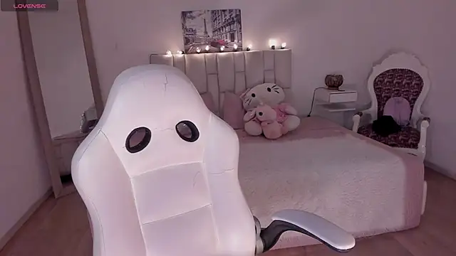 yenny garcia online show from February 2026 06:06:02 PM