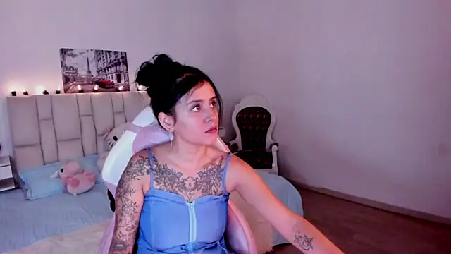 Snapshot of yenny_garcia chatting on July 2026 06:49:02 PM yenny garcia online show from July 2026 06:49:02 PM