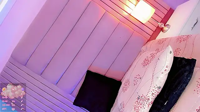 Snapshot of Baddinner chatting on February 2026 01:04:01 PM Baddinner online show from February 2026 01:04:01 PM