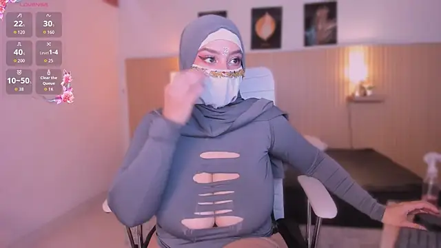 cloe sirena online show from April 2026 01:47:02 PM