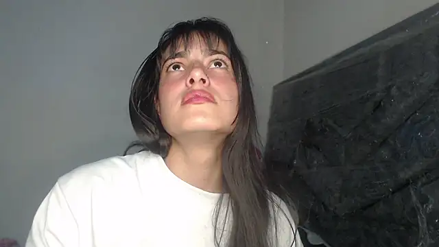 skinny sweet2411 online show from March 2026 02:56:01 AM