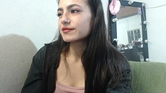 skinny sweet2411 online show from June 2026 06:24:02 AM