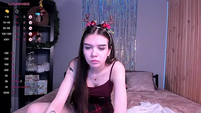 Snapshot of SweetyDeviliya chatting on December 2024 07:35:01 AM SweetyDeviliya online show from December 2024 07:35:01 AM