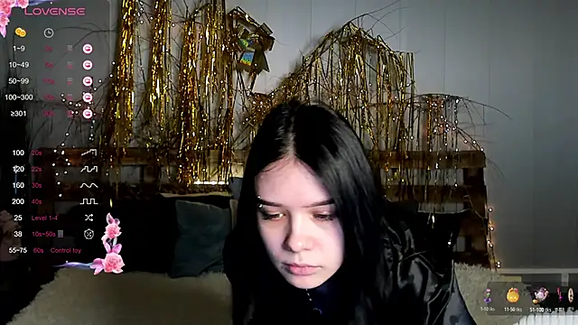 Snapshot of SweetyDeviliya chatting on February 2025 12:00:01 PM SweetyDeviliya online show from February 2025 12:00:01 PM