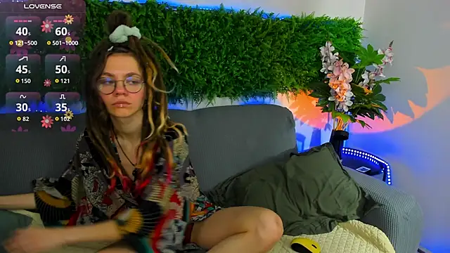 Rin Skylar online show from November 2025 07:29:02 AM