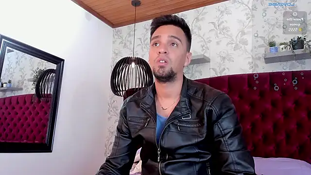 Snapshot of Edward_max chatting on January 2025 05:14:02 AM Edward max online show from January 2025 05:14:02 AM