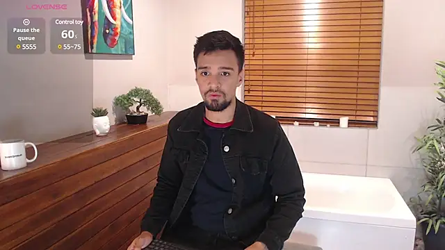 Snapshot of Edward_max chatting on February 2025 03:50:01 AM Edward max online show from February 2025 03:50:01 AM