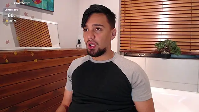 Snapshot of Edward_max chatting on September 2025 03:39:01 AM Edward max online show from September 2025 03:39:01 AM