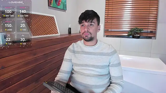 Snapshot of Edward_max chatting on November 2025 03:53:02 AM Edward max online show from November 2025 03:53:02 AM