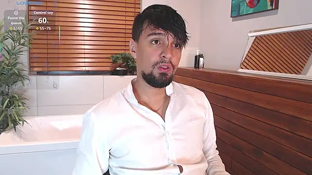 Snapshot of Edward_max chatting on November 2025 03:50:02 AM Edward max online show from November 2025 03:50:02 AM