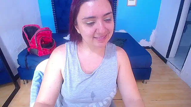 kinky redhead18 online show from October 2025 01:40:02 PM