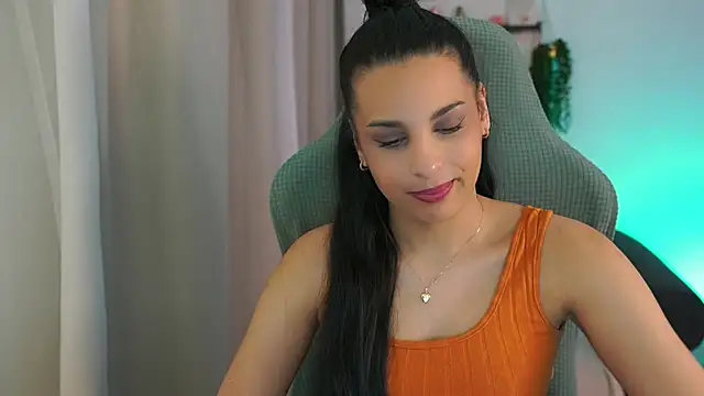 mila  denver online show from February 2025 11:10:01 AM