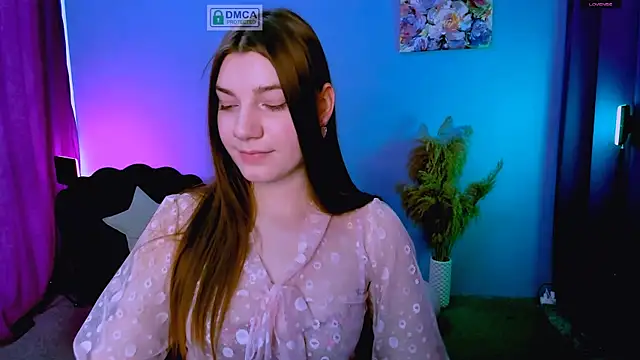 pure radiance1 online show from February 2025 01:08:01 PM