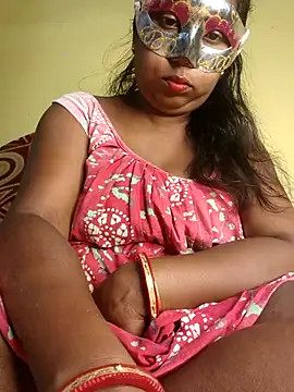 Snapshot of tinabhabhi chatting on April 2026 10:13:02 AM tinabhabhi online show from April 2026 10:13:02 AM