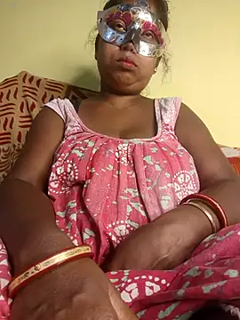 Snapshot of tinabhabhi chatting on May 2026 10:35:01 AM tinabhabhi online show from May 2026 10:35:01 AM