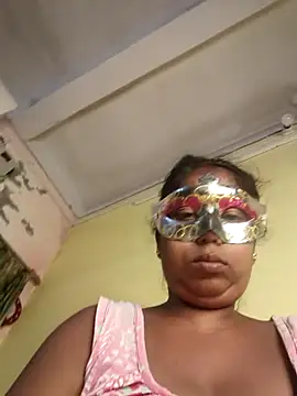 Snapshot of tinabhabhi chatting on June 2026 10:43:02 AM tinabhabhi online show from June 2026 10:43:02 AM