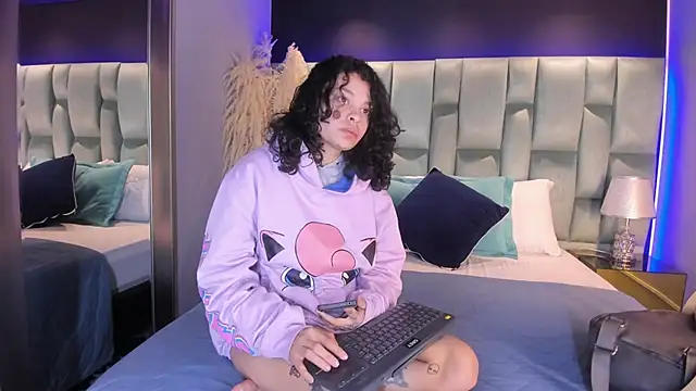 Snapshot of KatherineGomez chatting on February 2025 02:39:01 AM KatherineGomez online show from February 2025 02:39:01 AM