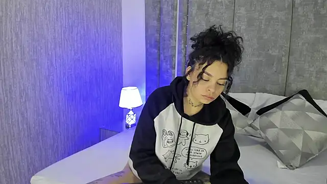 Snapshot of KatherineGomez chatting on October 2025 02:22:02 AM KatherineGomez online show from October 2025 02:22:02 AM