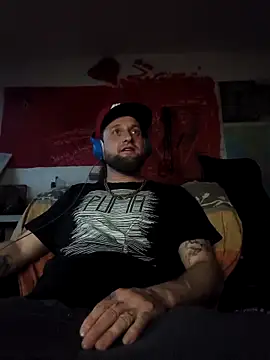 Snapshot of Ozomitro chatting on November 2025 02:56:01 PM Ozomitro online show from November 2025 02:56:01 PM