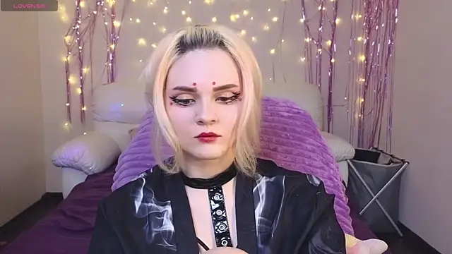 One Moment  online show from March 2025 12:27:02 AM