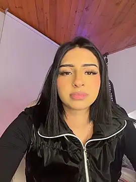 Hilary pinkk online show from April 2026 02:53:02 AM