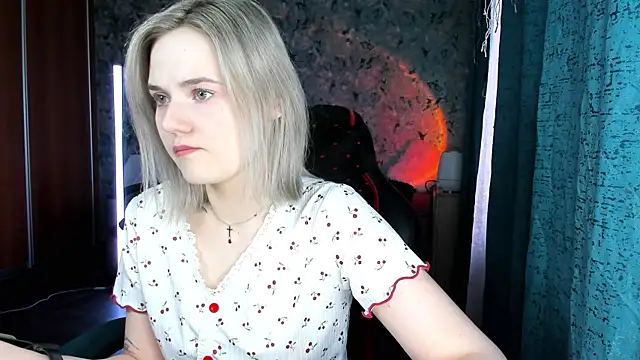 Your small bunny online show from May 2026 02:08:02 AM