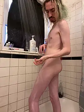 tallnerdyguy online show from December 2025 10:37:02 PM