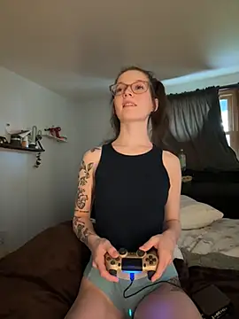 dreamteemergirl online show from June 2026 08:30:02 PM