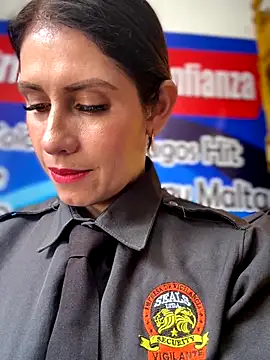 Alysson-- online show from October 2025 03:01:01 PM