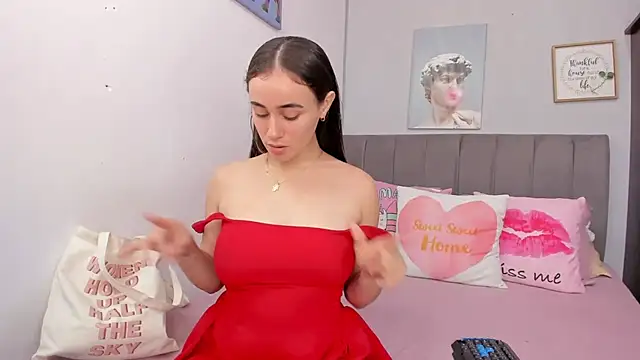 naughtyloverss online show from April 2026 04:12:01 PM