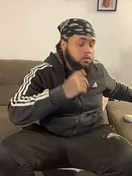 Snapshot of Pap1_Champo chatting on February 2025 03:21:01 AM Pap1 Champo online show from February 2025 03:21:01 AM