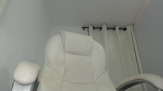 Abby Halliwey online show from March 2025 03:32:02 AM