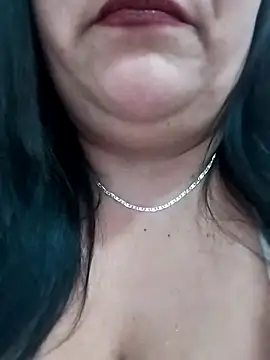 Snapshot of sara_pineros chatting on January 2025 07:11:01 PM sara pineros online show from January 2025 07:11:01 PM