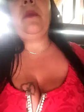 Snapshot of sara_pineros chatting on January 2025 09:46:02 PM sara pineros online show from January 2025 09:46:02 PM