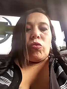 Snapshot of sara_pineros chatting on February 2025 08:04:02 PM sara pineros online show from February 2025 08:04:02 PM