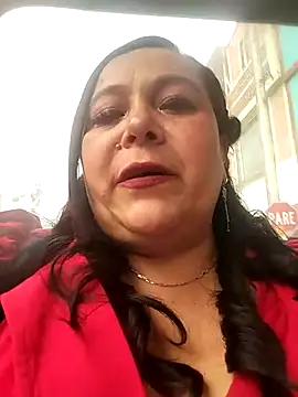 Snapshot of sara_pineros chatting on February 2025 08:53:02 PM sara pineros online show from February 2025 08:53:02 PM