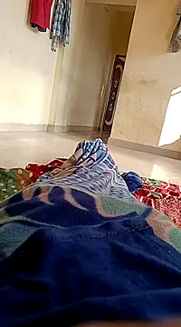 Snapshot of 1010SumiT chatting on January 2025 04:10:01 AM 1010SumiT online show from January 2025 04:10:01 AM