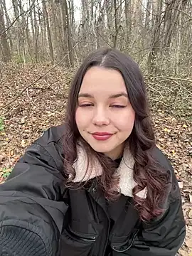 PoppyRobinson online show from December 2024 12:08:02 PM