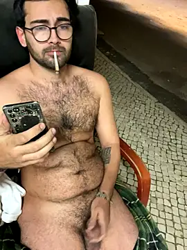 Snapshot of Manelho chatting on November 2025 09:06:01 PM Manelho online show from November 2025 09:06:01 PM