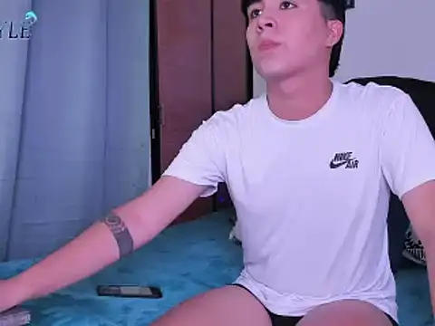 amon kyle online show from February 2025 07:05:02 PM