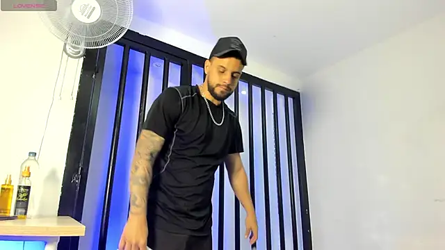 Snapshot of JackBlanco_ chatting on January 2025 04:03:01 AM JackBlanco online show from January 2025 04:03:01 AM