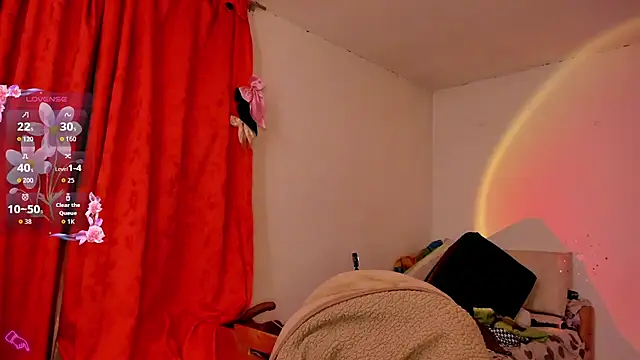 Miss oliviaa online show from November 2025 11:49:02 PM