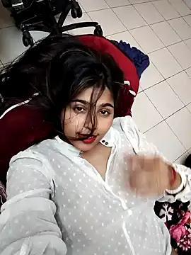 Snapshot of Sweet-Rani chatting on April 2026 04:56:02 PM Sweet-Rani online show from April 2026 04:56:02 PM