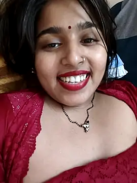 Snapshot of Sweet-Rani chatting on April 2026 08:09:02 PM Sweet-Rani online show from April 2026 08:09:02 PM