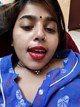 Snapshot of Sweet-Rani chatting on April 2026 07:49:01 PM Sweet-Rani online show from April 2026 07:49:01 PM