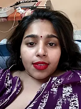 Snapshot of Sweet-Rani chatting on April 2026 09:26:02 AM Sweet-Rani online show from April 2026 09:26:02 AM