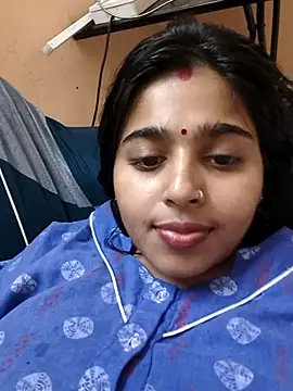 Snapshot of Sweet-Rani chatting on May 2026 05:42:01 PM Sweet-Rani online show from May 2026 05:42:01 PM