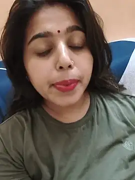 Snapshot of Sweet-Rani chatting on May 2026 05:20:02 PM Sweet-Rani online show from May 2026 05:20:02 PM
