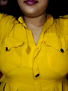 Snapshot of cutepragya2 chatting on October 2025 04:43:02 AM cutepragya2 online show from October 2025 04:43:02 AM