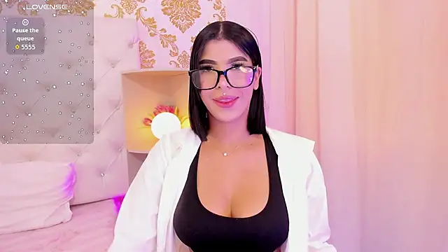 emaa lambert online show from December 2025 04:58:01 PM